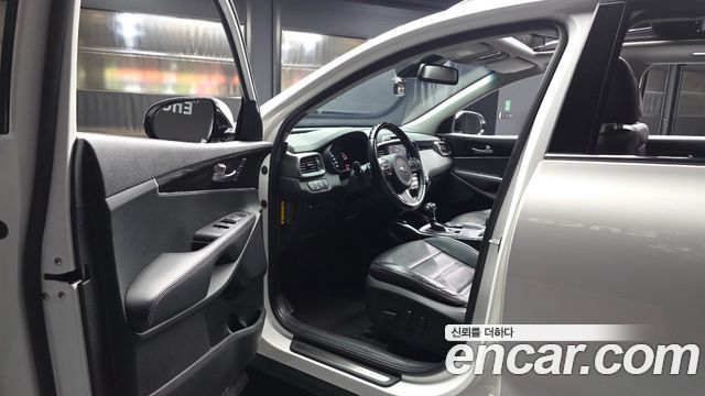Kia Sorento 2016 — photo 13