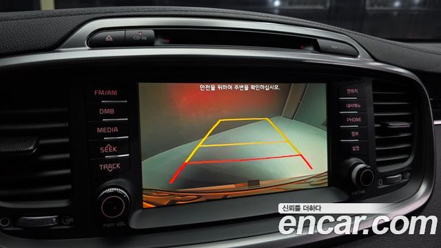 Kia Sorento 2016 — photo 21