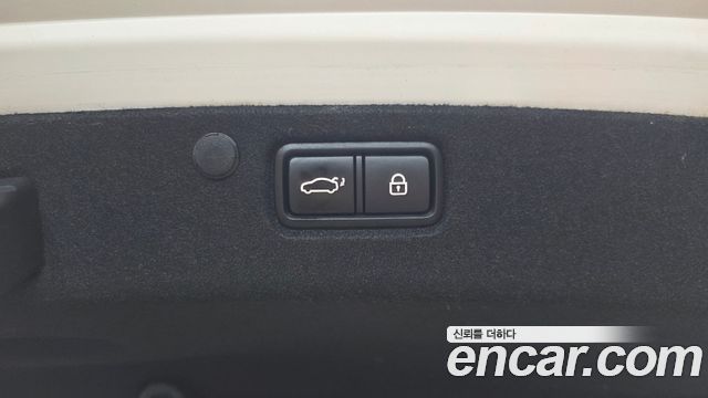 Hyundai Grandeur 2019 — photo 28