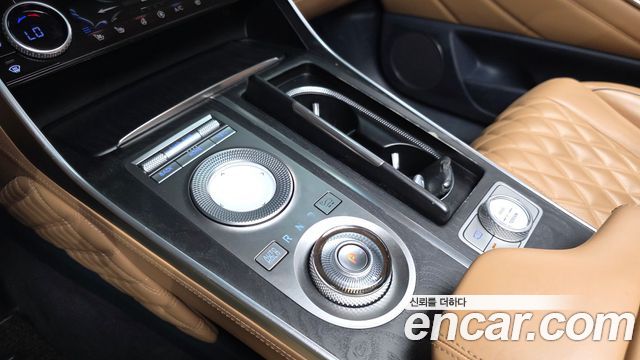 Genesis GV80 2020 — photo 12