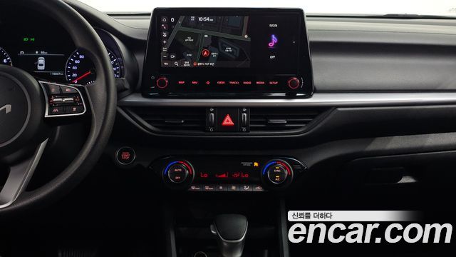 Kia K3 2022 — photo 20