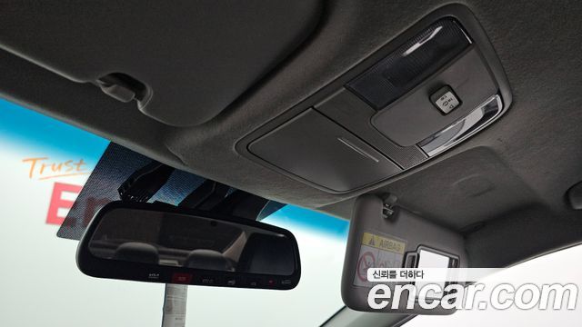 Kia K3 2022 — photo 33