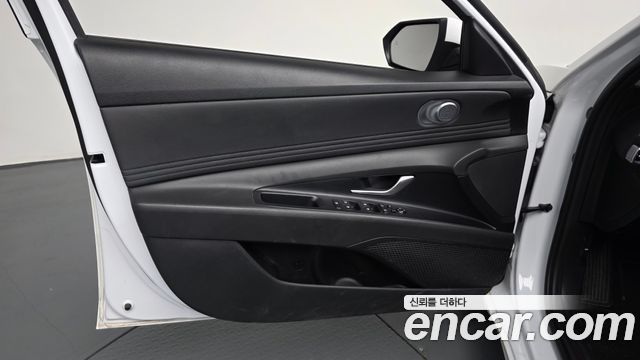 Hyundai AVANTE 2024 — photo 14