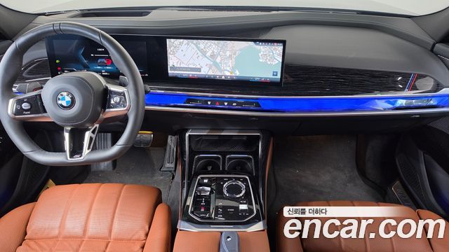 BMW 7-Series 2025 — photo 7