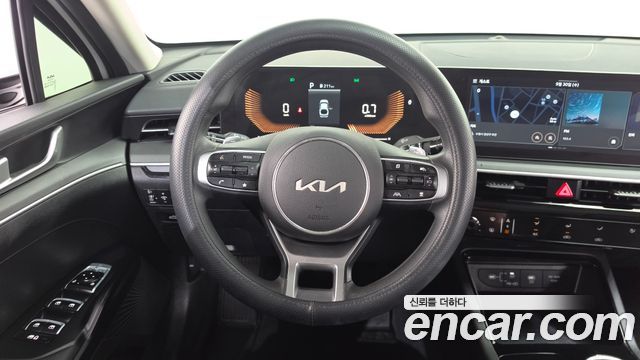 Kia K5 2025 — photo 18