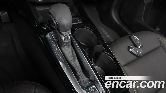 Chevrolet Korea Trax 2025 — photo 12