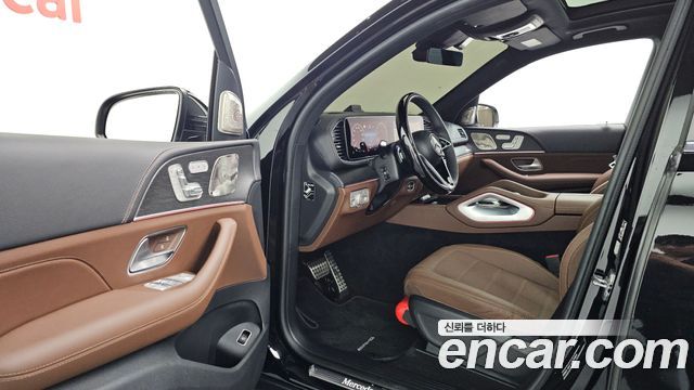 Mercedes-Benz GLS-Class 2024 — photo 13