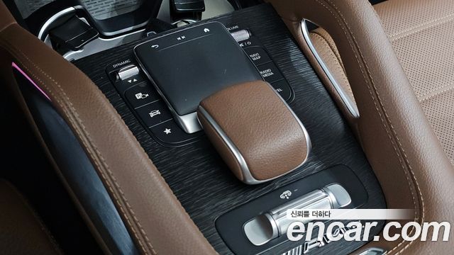 Mercedes-Benz GLS-Class 2024 — photo 26