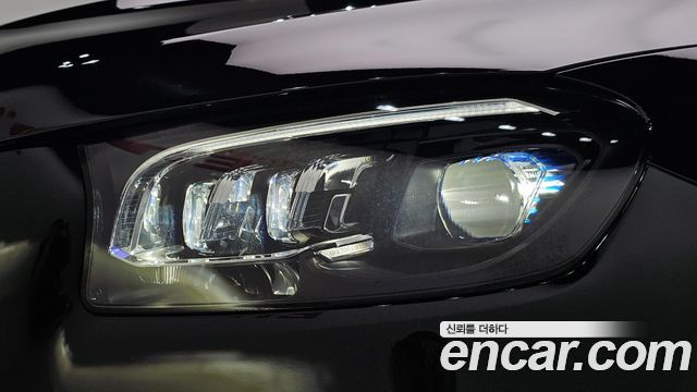 Mercedes-Benz GLS-Class 2024 — photo 8