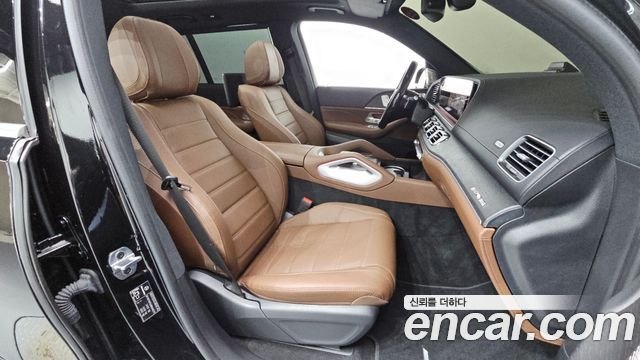 Mercedes-Benz GLS-Class 2024 — photo 16