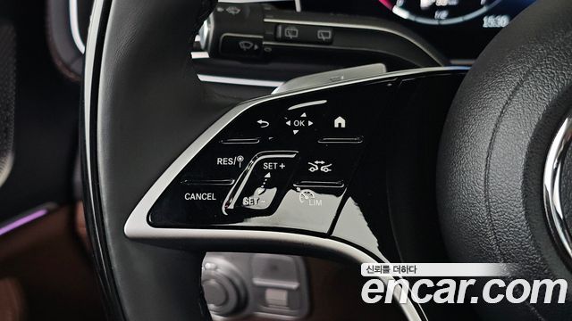 Mercedes-Benz GLS-Class 2024 — photo 29