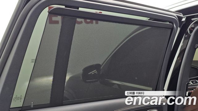 Mercedes-Benz GLS-Class 2024 — photo 39
