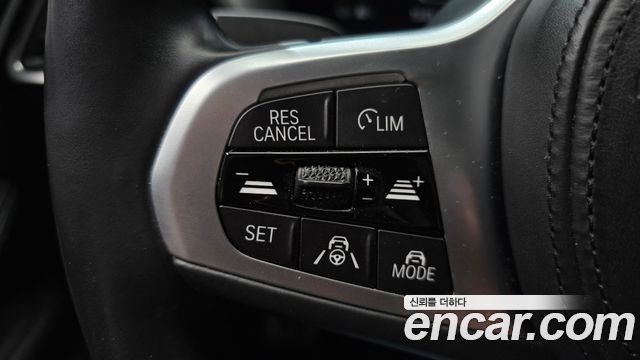 BMW i4 2022 — photo 26