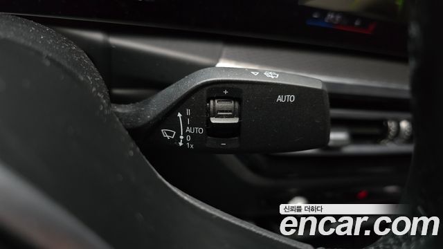 BMW i4 2022 — photo 29