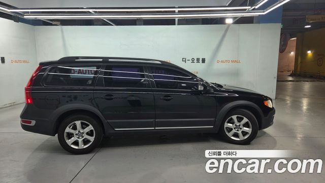 Volvo XC70 2011 — photo 2