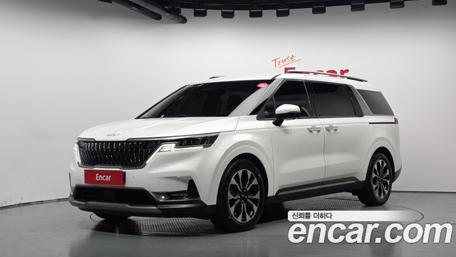 Kia Canival 2022 — photo 1