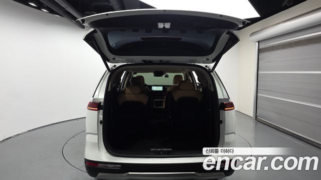 Kia Canival 2022 — photo 20