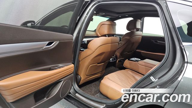 Genesis G80 2022 — photo 16