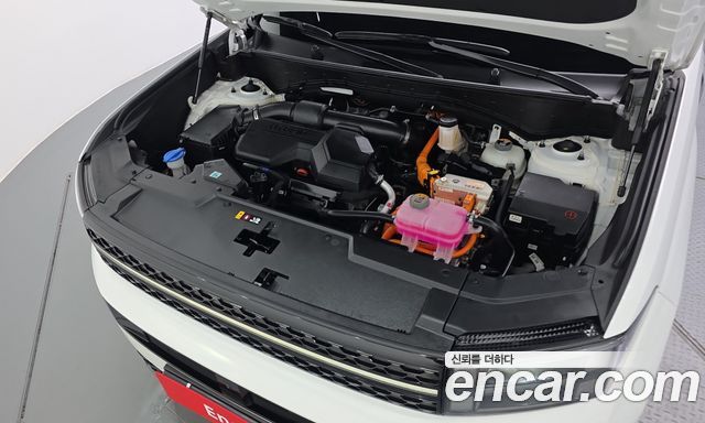 Hyundai Santafe 2025 — photo 6