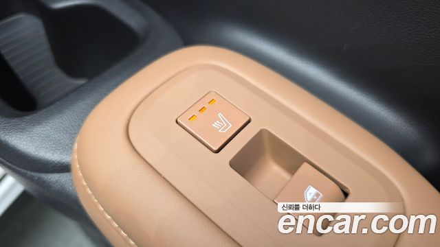Hyundai Santafe 2025 — photo 25