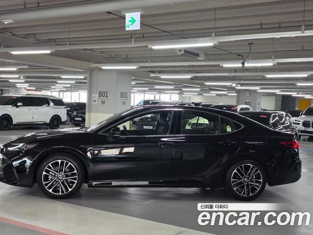 Toyota Camry 2026 — photo 3