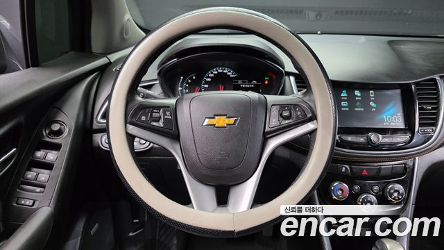 Chevrolet Korea Trax 2017 — photo 13