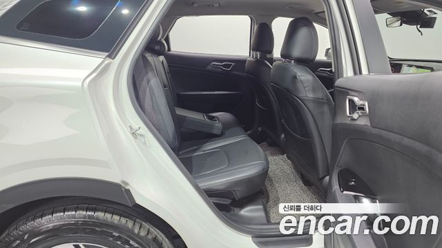 Kia Sportage 2022 — photo 17