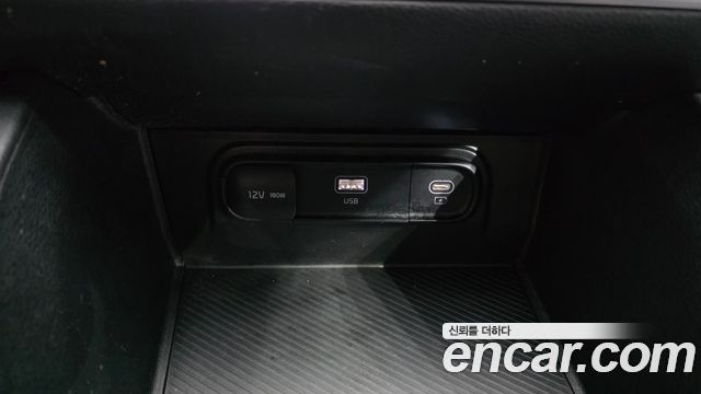 Kia Sportage 2022 — photo 19