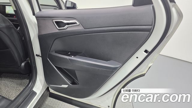 Kia Sportage 2022 — photo 15