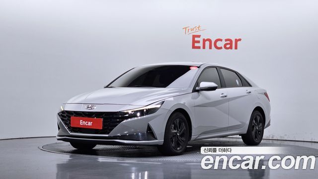 Hyundai AVANTE 2023 — photo 1