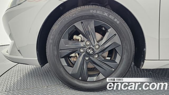 Hyundai AVANTE 2023 — photo 5