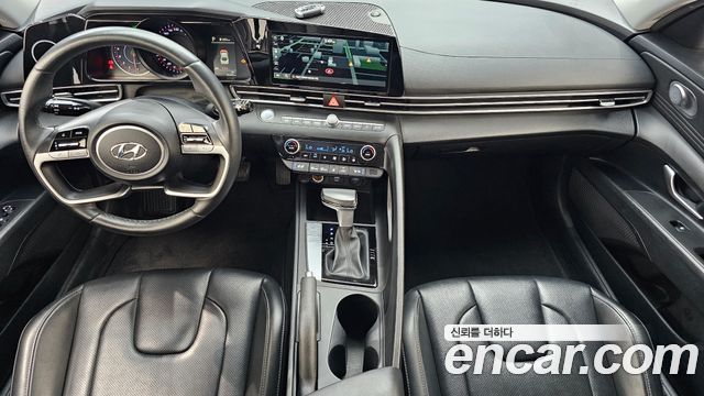 Hyundai AVANTE 2023 — photo 10