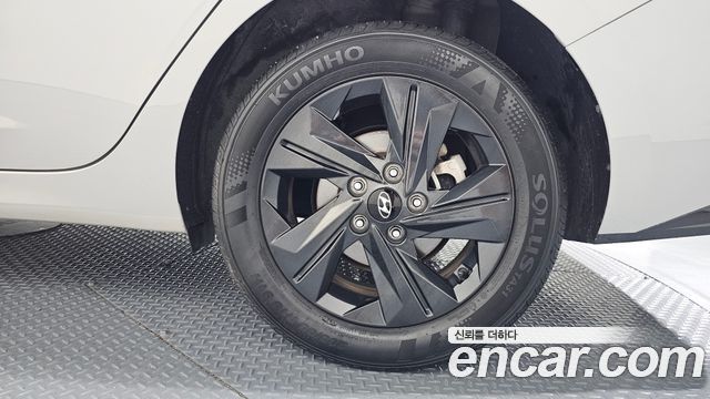 Hyundai AVANTE 2023 — photo 7