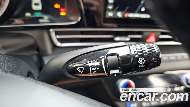 Hyundai AVANTE 2023 — photo 28