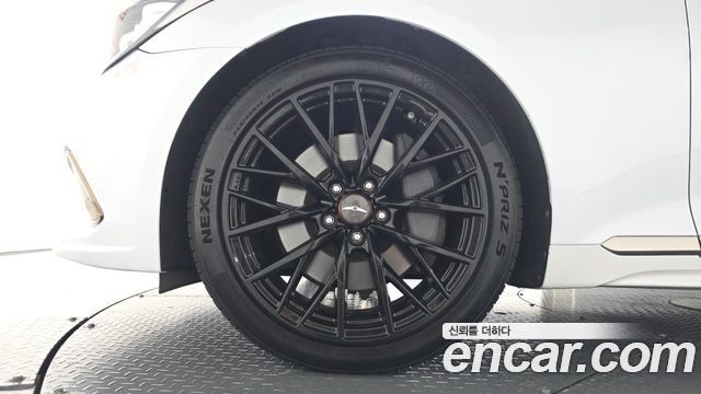 Genesis G80 2019 — photo 5