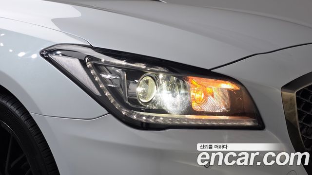 Genesis G80 2019 — photo 8