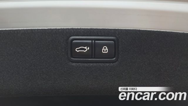 Genesis G80 2019 — photo 34
