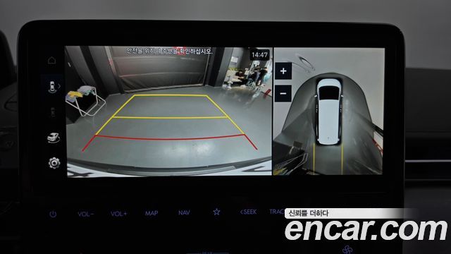 Hyundai Staria 2025 — photo 20