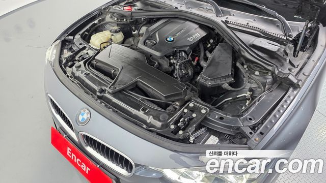 BMW 3-Series 2016 — photo 6