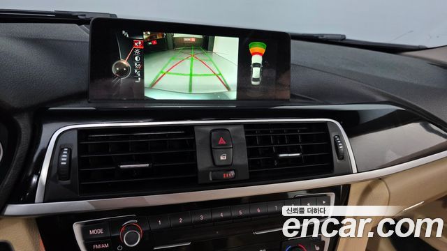 BMW 3-Series 2016 — photo 23