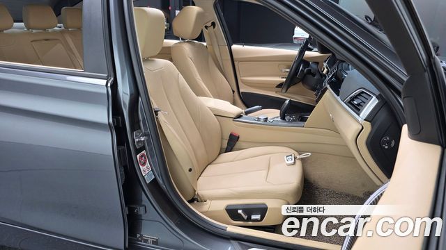 BMW 3-Series 2016 — photo 16