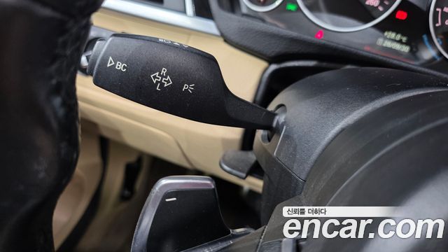 BMW 3-Series 2016 — photo 28
