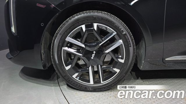 Kia K8 2025 — photo 5