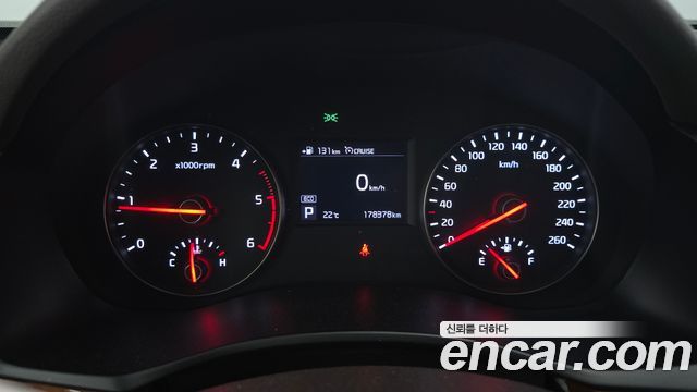 Kia K7 2016 — photo 8