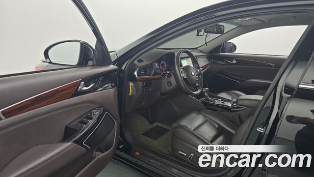 Kia K7 2016 — photo 10
