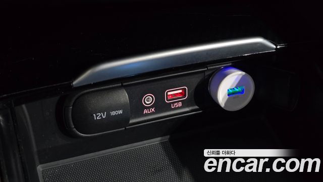 Kia K7 2016 — photo 13