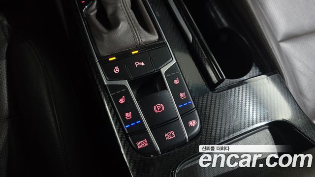 Kia K7 2016 — photo 20