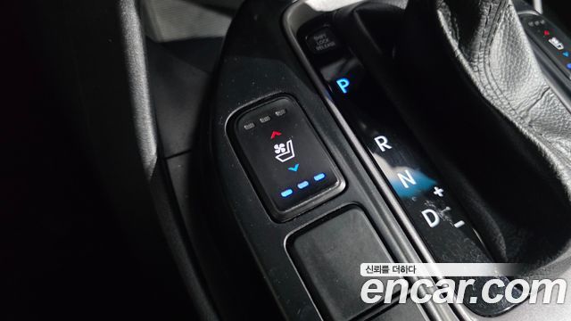 Hyundai Santafe 2015 — photo 19
