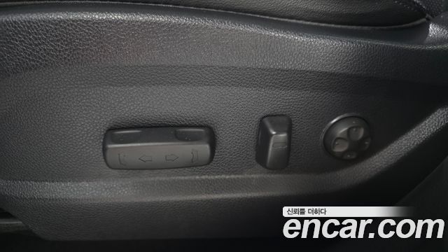 Hyundai Santafe 2015 — photo 26
