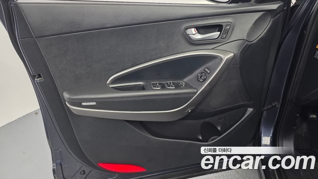 Hyundai Santafe 2015 — photo 14
